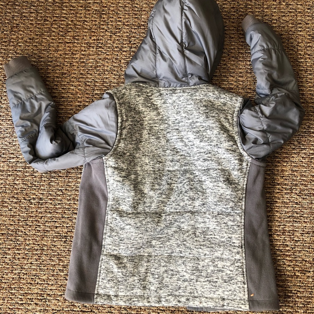 Winter jacket - Picture 4 of 4